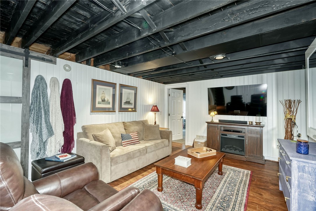 175 Longview Drive Webster, NY 14580 - Photo 29 of 47 Finished Basement Rec Room