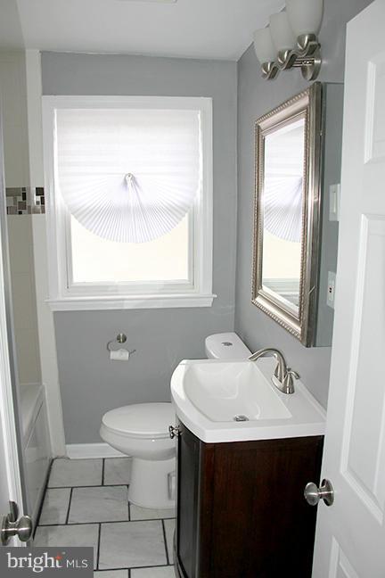 1540 Langford Road Baltimore, MD 21207 - Photo 11 of 20 Bath
