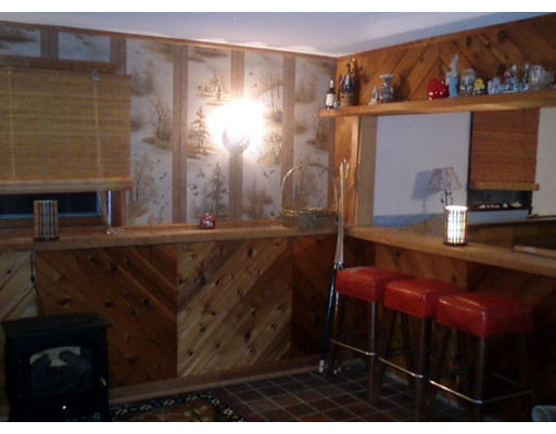81 East Shore Road Holbrook, MA 02343 - Photo 17 of 30 Gallery Image 17