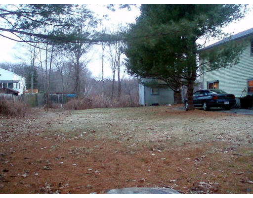 81 East Shore Road Holbrook, MA 02343 - Photo 8 of 30 Gallery Image 8