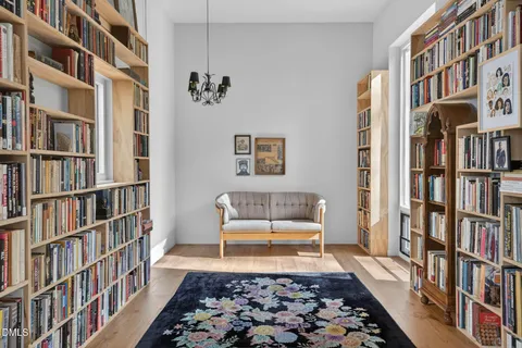 $2,500,000 | 740 Cedar Brook Way, Chapel Hill, NC 27516