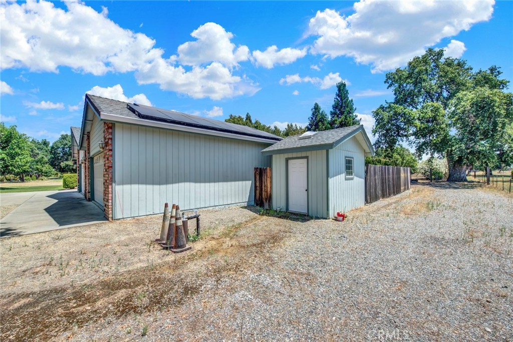 1880 Inghram Road Corning, CA 96021 - Photo 15 of 68