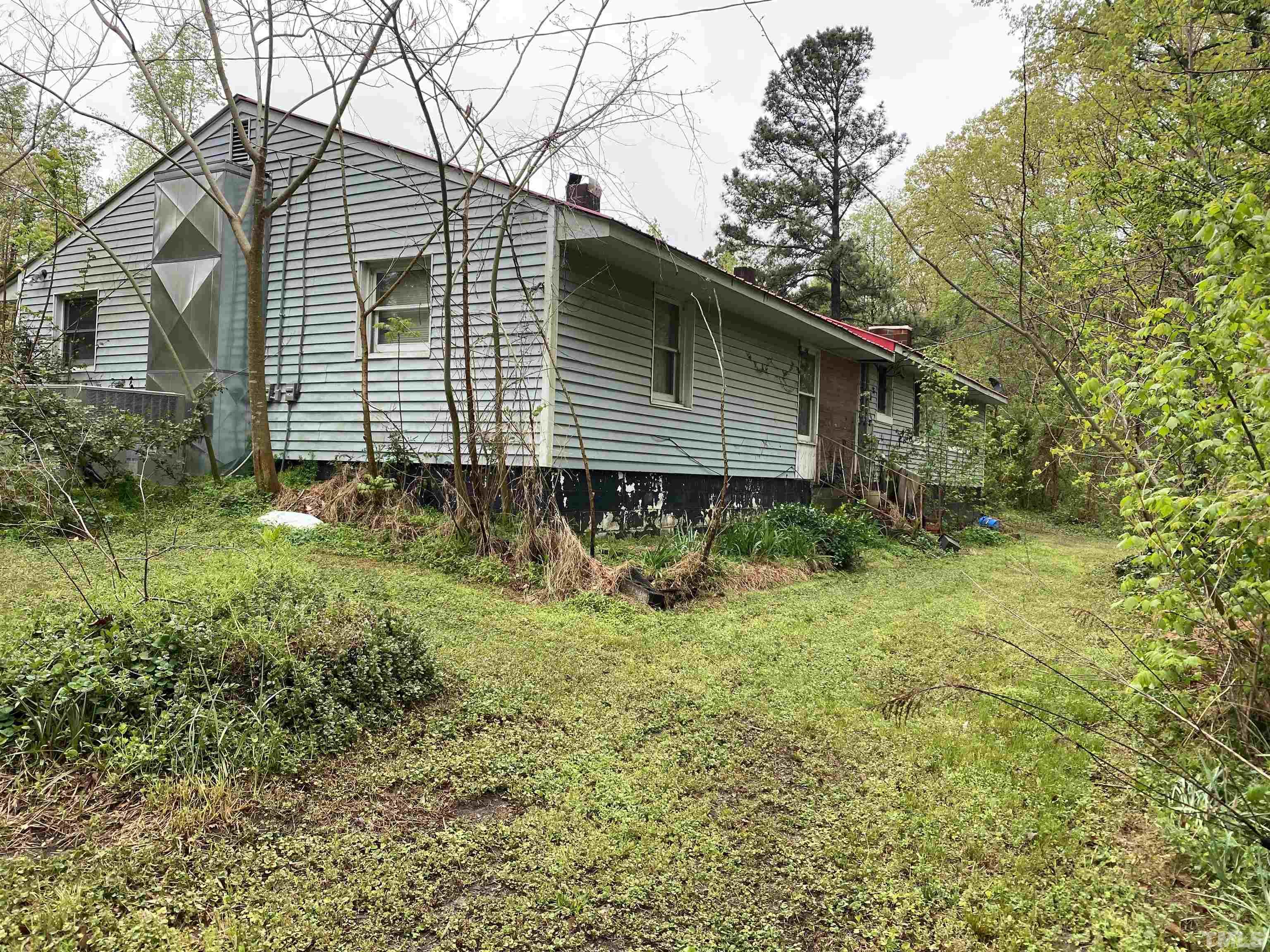 400 Edgewood Church Road Mebane, NC 27302 - Photo 17 of 32 Gallery Image 17