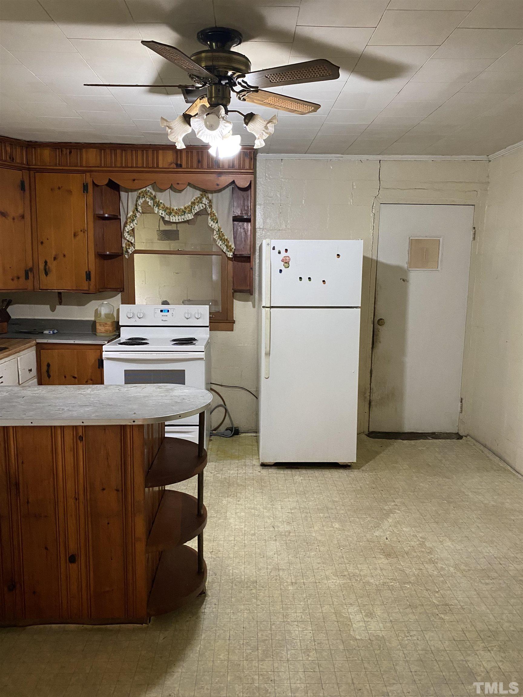 400 Edgewood Church Road Mebane, NC 27302 - Photo 19 of 32 Gallery Image 19
