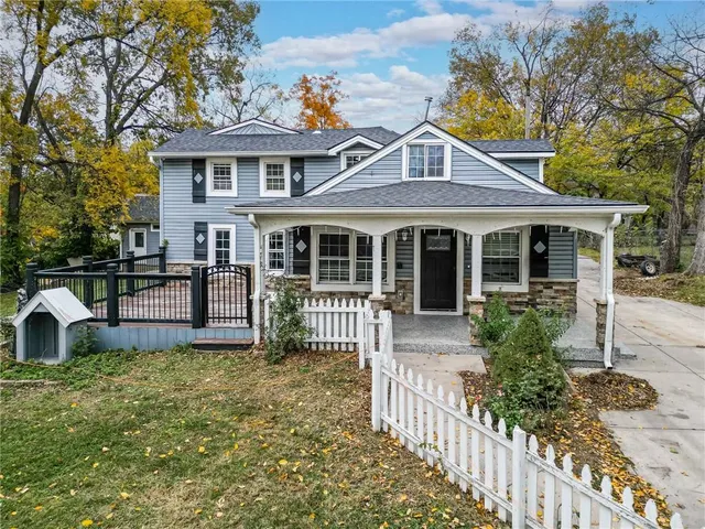 $319,950 | 9012 West 49th Street, Merriam, KS 66203