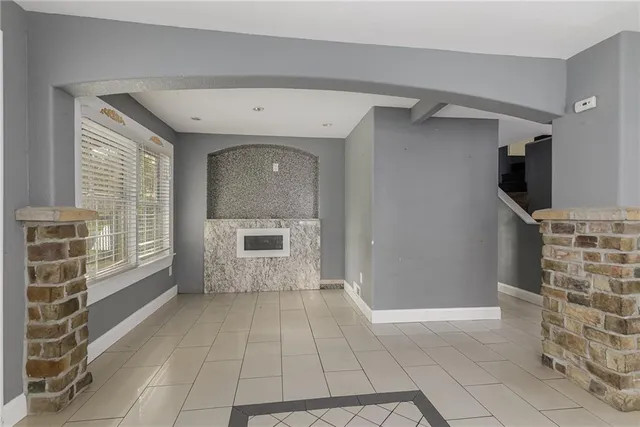 $319,950 | 9012 West 49th Street, Merriam, KS 66203