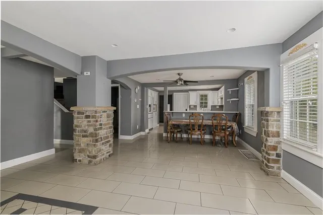 $319,950 | 9012 West 49th Street, Merriam, KS 66203