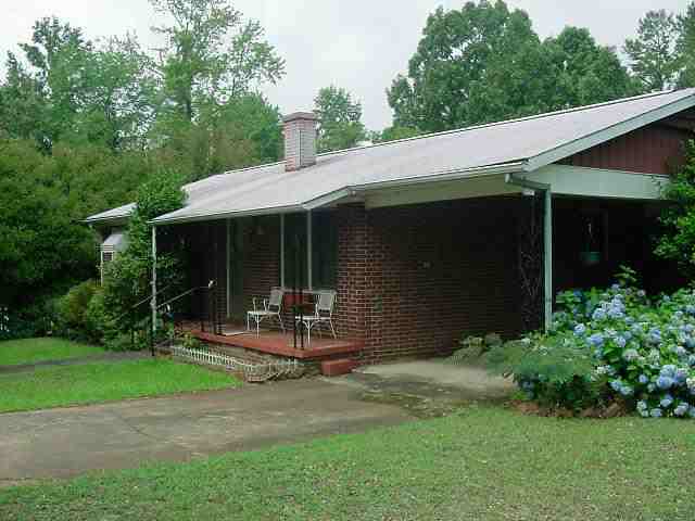734 Durham Brown Road Seneca, SC 29678 - Photo 2 of 4 Gallery Image 2
