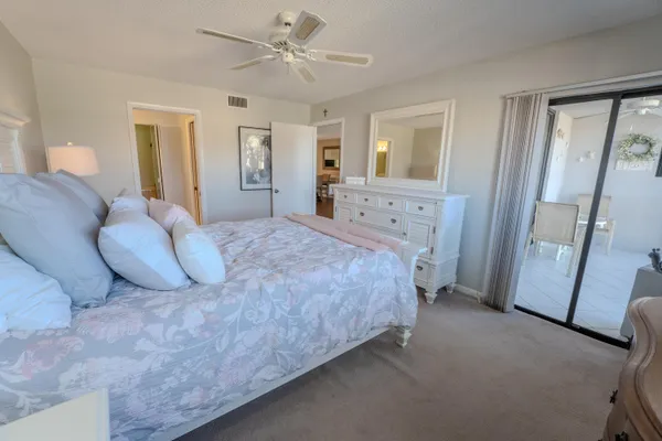 $1,700 | 4725 Lucerne Lakes Boulevard East, Unit 203, Lake Worth, FL 33467