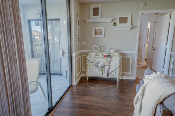 $1,700 | 4725 Lucerne Lakes Boulevard East, Unit 203, Lake Worth, FL 33467