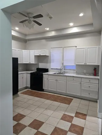 $2,000 | 14 Warren Street, Ellenville, NY 12428