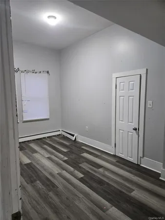 $2,000 | 14 Warren Street, Ellenville, NY 12428