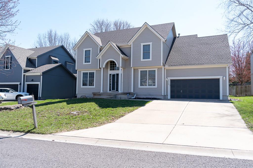 21715 West 96th Street Lenexa, KS 66220 - Photo 2 of 27