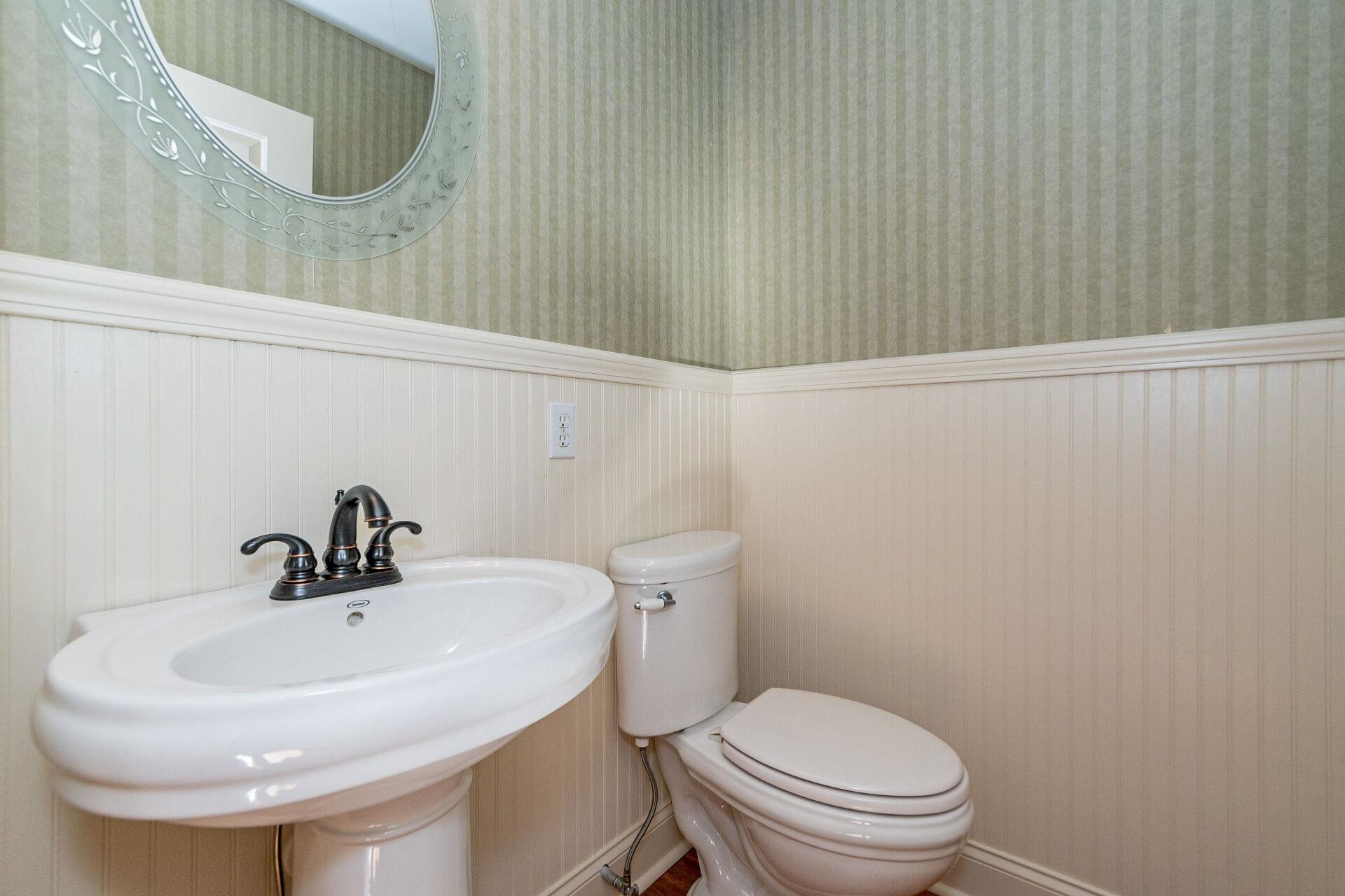 244 South Pleasant Coates Road Benson, NC 27504 - Photo 12 of 32 Half Bath
