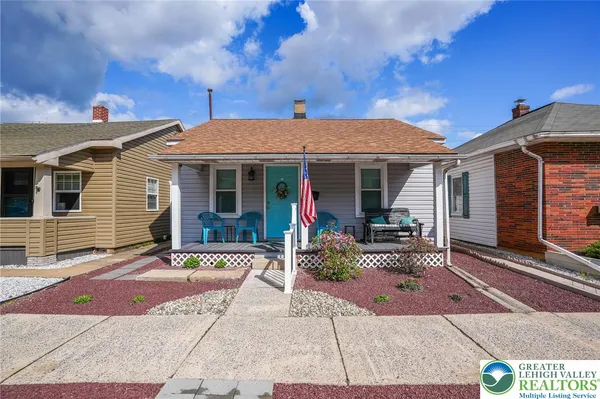 $1,850 | 637 Lehigh Avenue, Palmerton, PA 18071