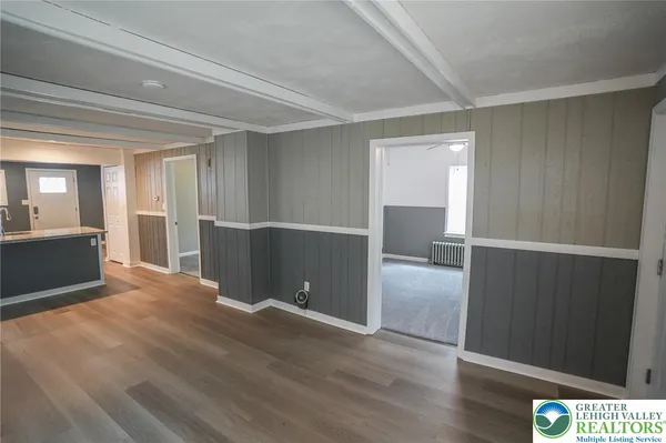 $1,850 | 637 Lehigh Avenue, Palmerton, PA 18071