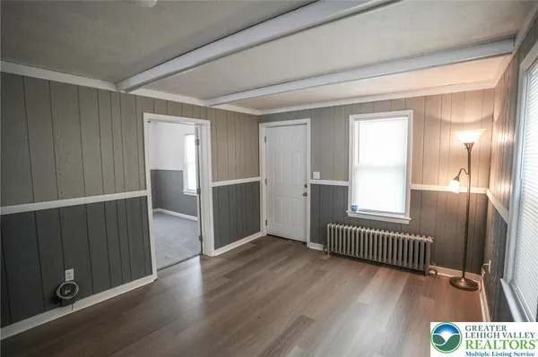 $1,850 | 637 Lehigh Avenue, Palmerton, PA 18071