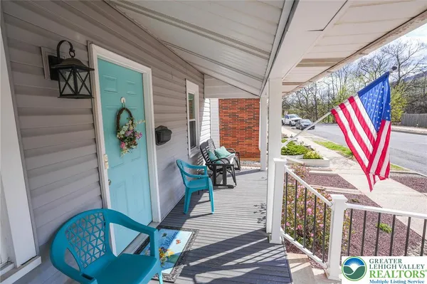 $1,850 | 637 Lehigh Avenue, Palmerton, PA 18071