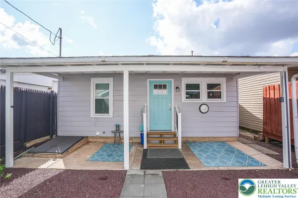 $1,850 | 637 Lehigh Avenue, Palmerton, PA 18071