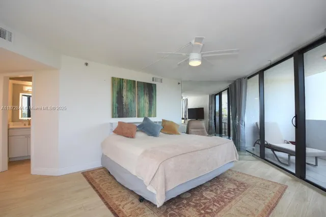 $1,000,000 | 2565 South Ocean Boulevard, Unit 205N, Highland Beach, FL 33487