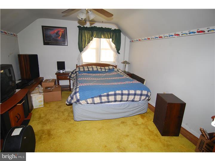 41 Valley Road Wyomissing, PA 19610 - Photo 14 of 22 Bedroom