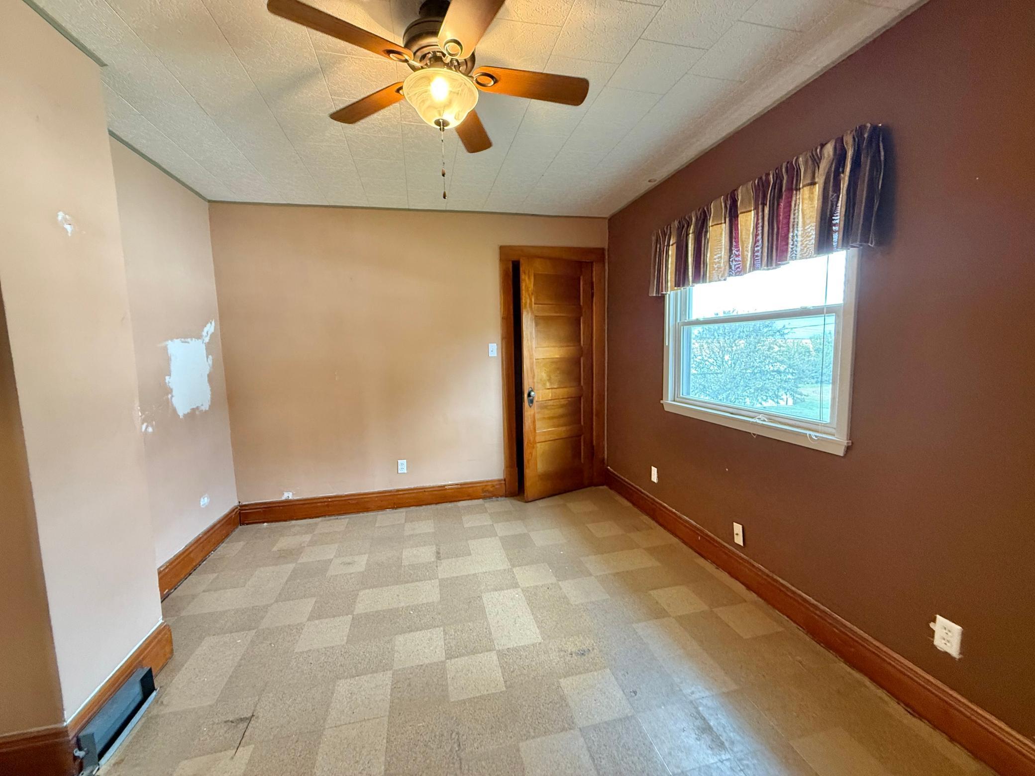 109 White Street North Comfrey, MN 56019 - Photo 21 of 27