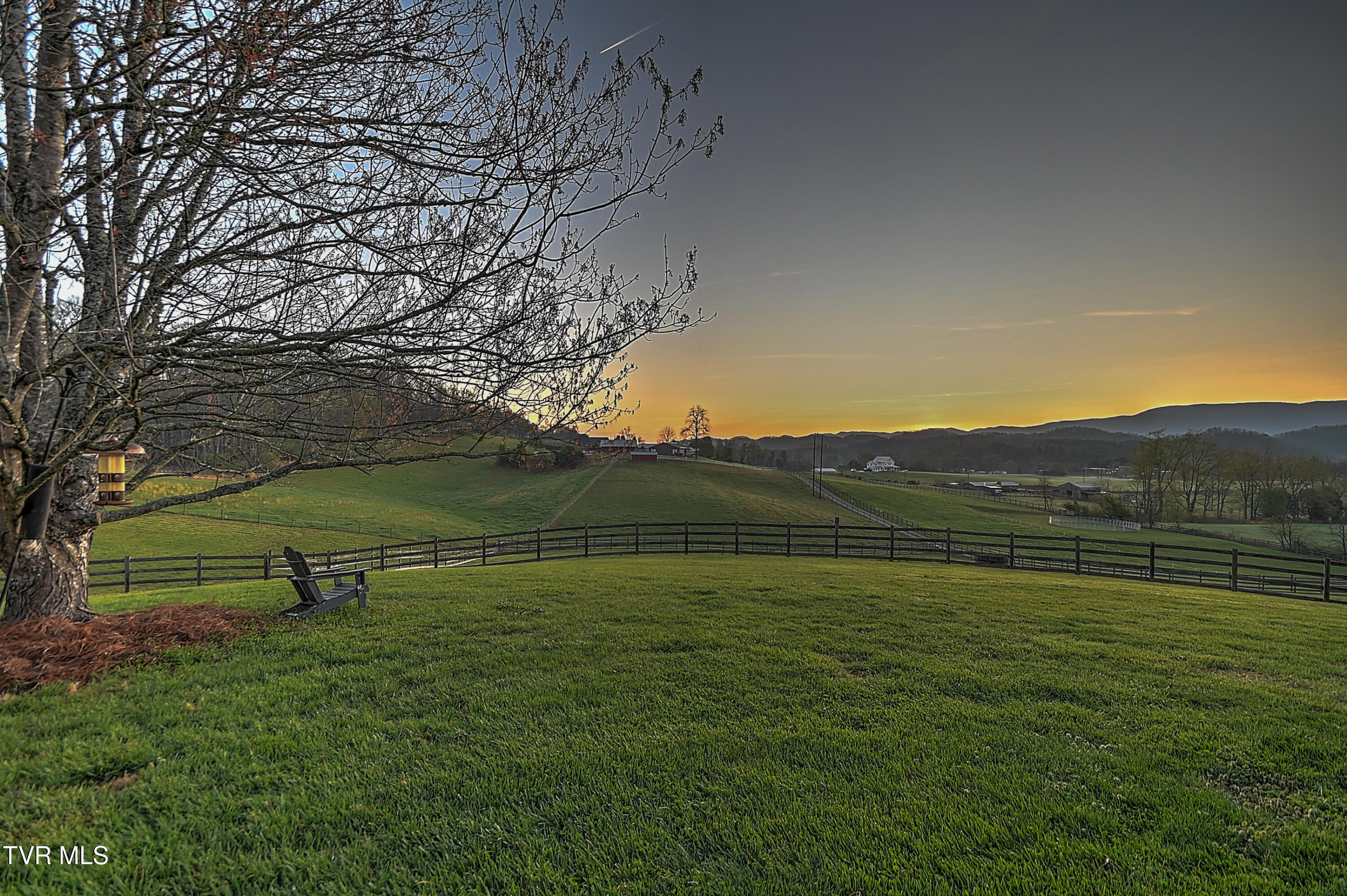 415 Beidleman Road Bristol, TN 37620 - Photo 84 of 101 photo_084