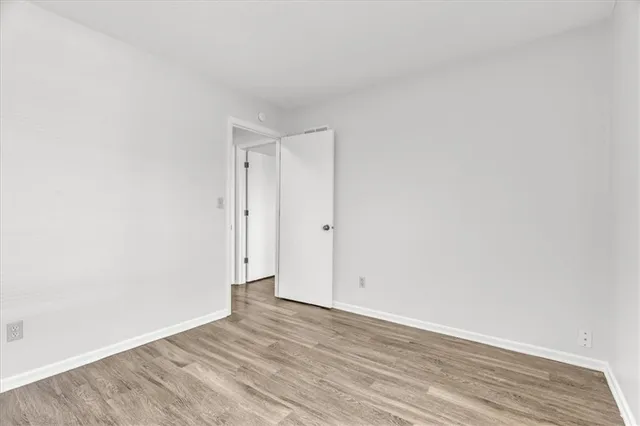 $284,000 | 10705 Northwest 58th Street, Kansas City, MO 64152