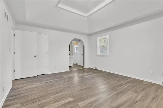 $284,000 | 10705 Northwest 58th Street, Kansas City, MO 64152