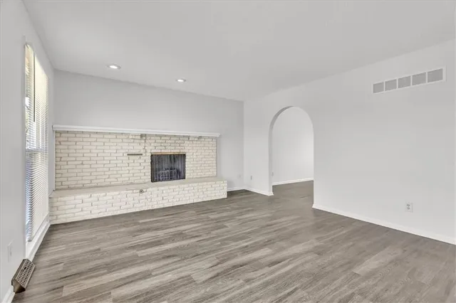 $284,000 | 10705 Northwest 58th Street, Kansas City, MO 64152