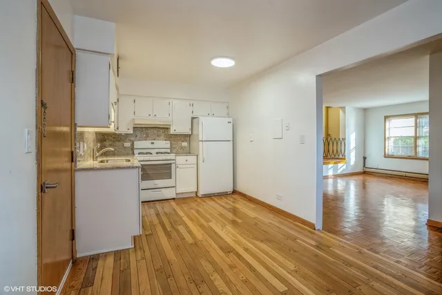 $1,650 | 1022 Arnold Court, Unit B, Des Plaines, IL 60016