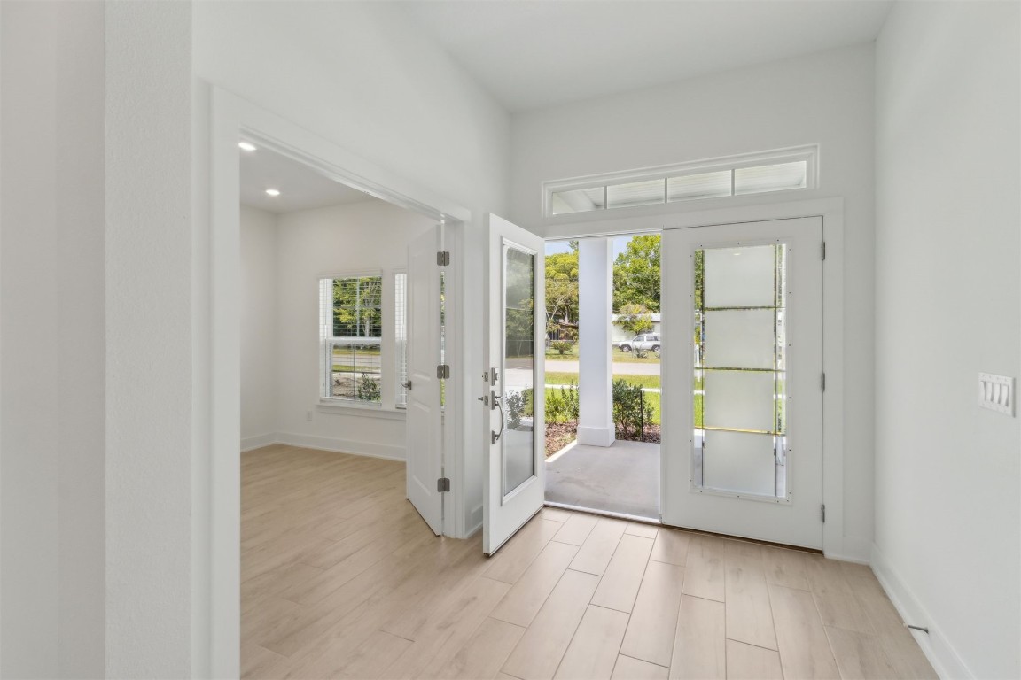 96088 Pirates Bluff Road Yulee, FL 32097 - Photo 7 of 25 a view of an empty room and window