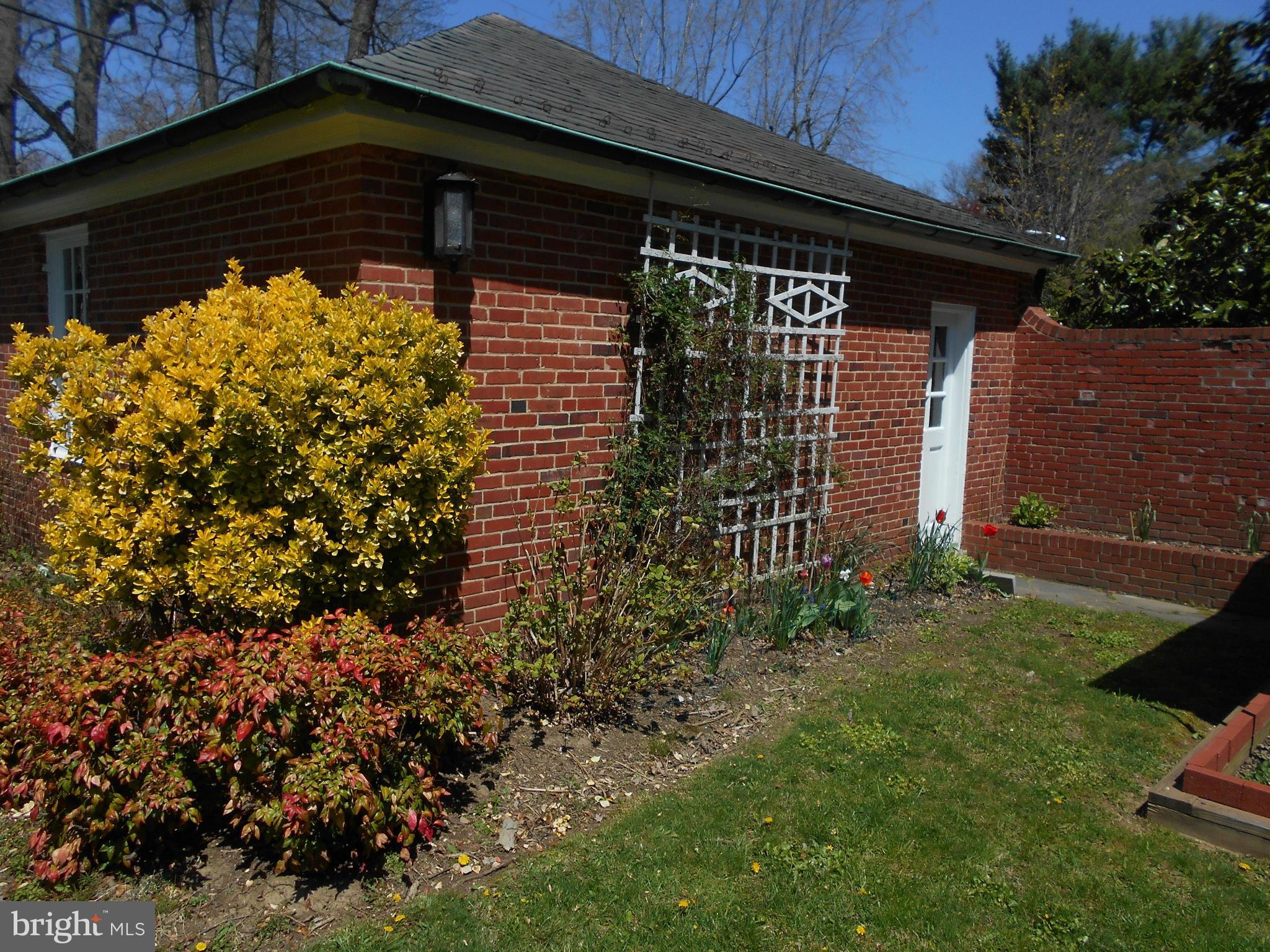 209 Churchwardens Road Baltimore, MD 21212 - Photo 29 of 30 Exterior (General)