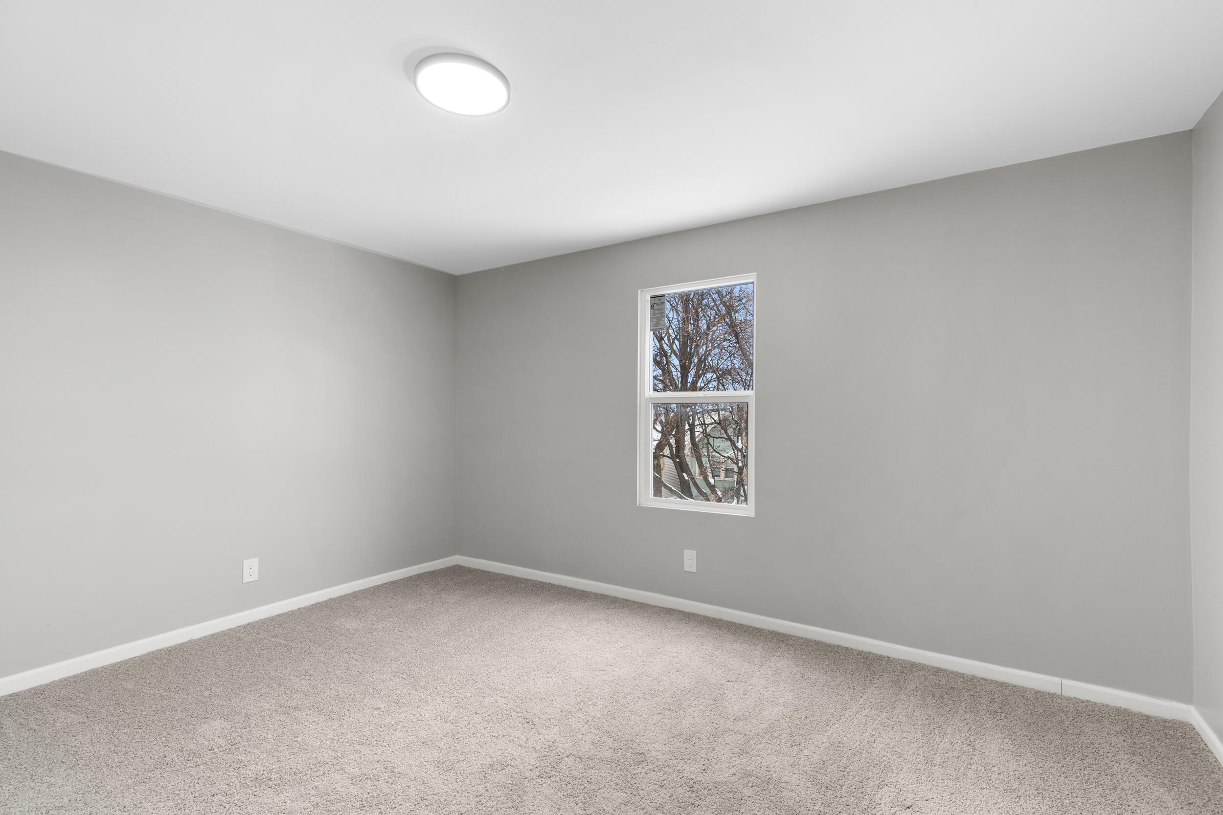 2908 West Clarke Street Milwaukee, WI 53210 - Photo 14 of 21 bedroom 6 upper