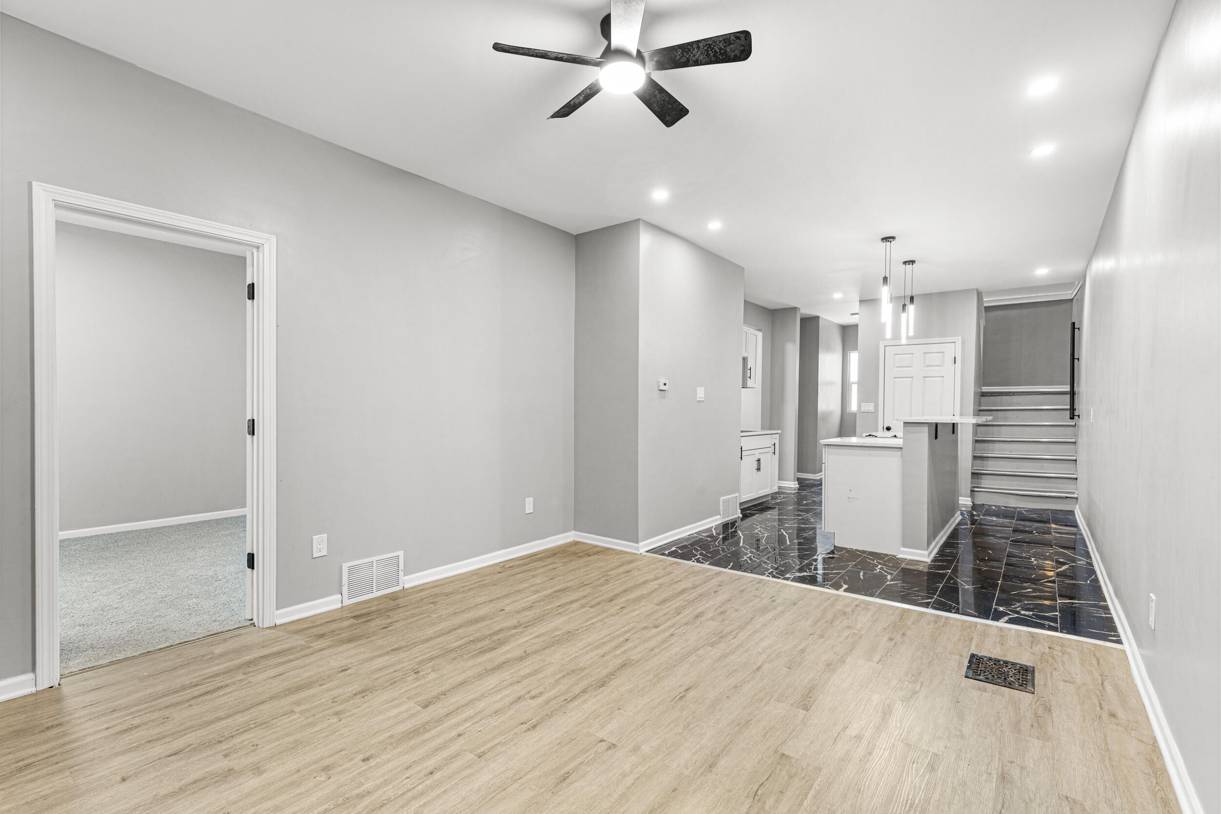 2908 West Clarke Street Milwaukee, WI 53210 - Photo 7 of 21 living area 2