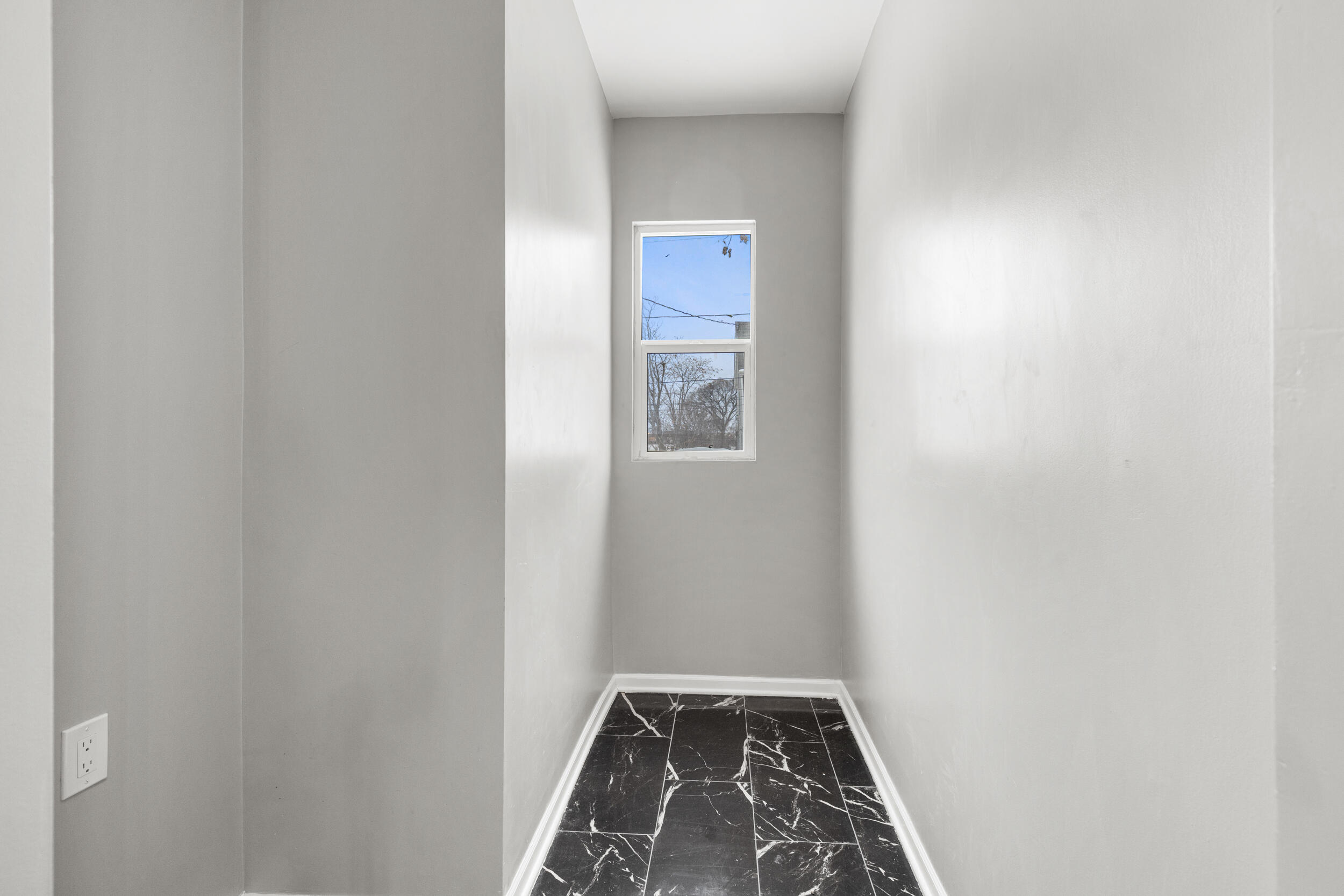 2908 West Clarke Street Milwaukee, WI 53210 - Photo 8 of 21 pantry