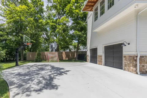 $3,480,000 | 2402 Valley Brook Road, Nashville, TN 37215