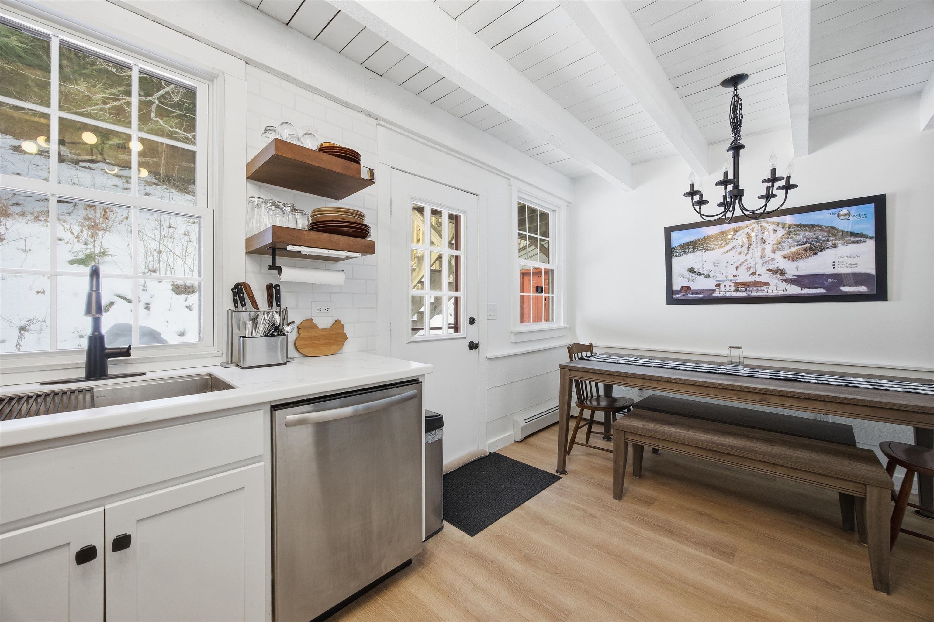 574 Willard Road Hartford, VT 05059 - Photo 13 of 32