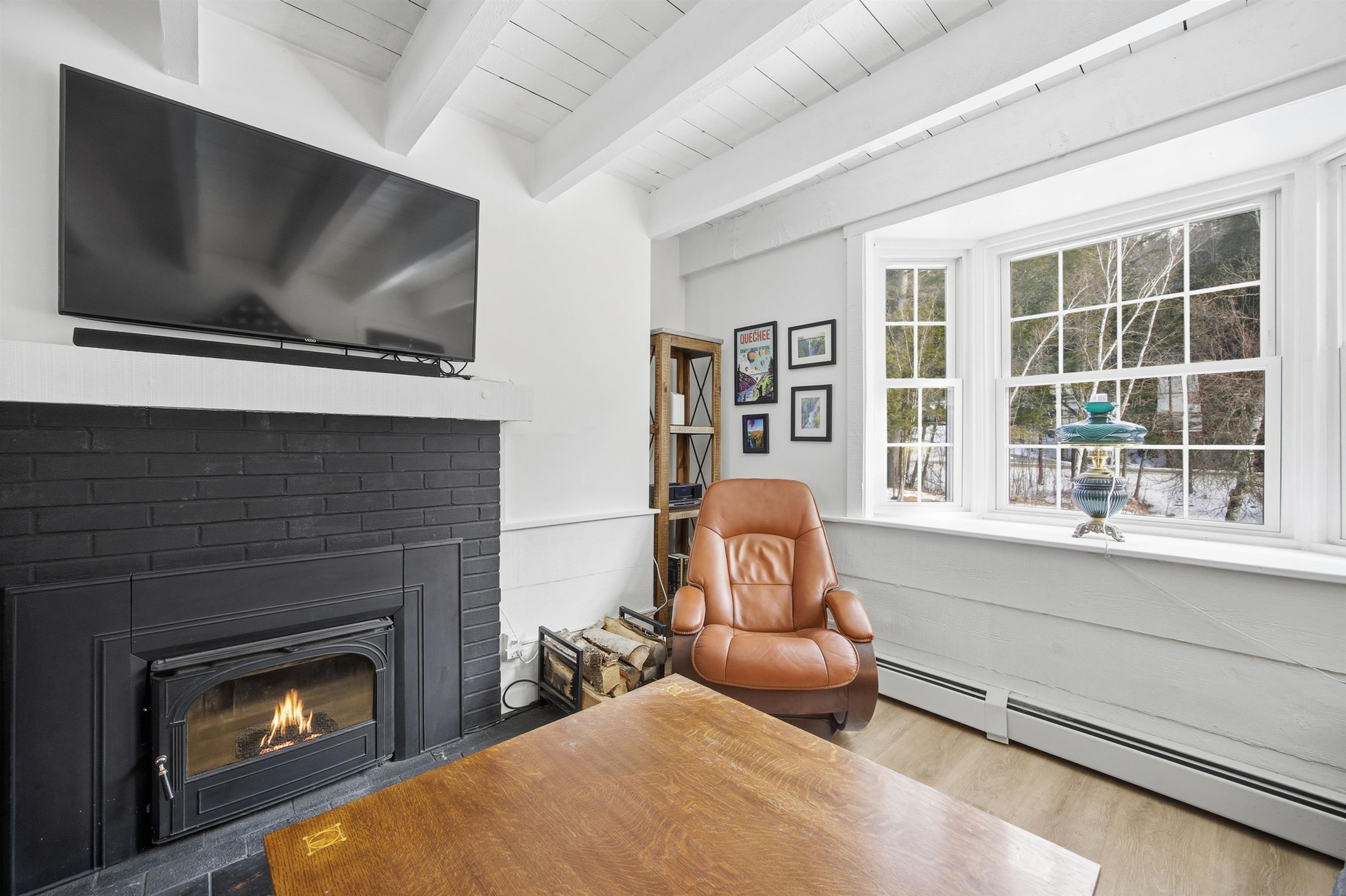 574 Willard Road Hartford, VT 05059 - Photo 4 of 32