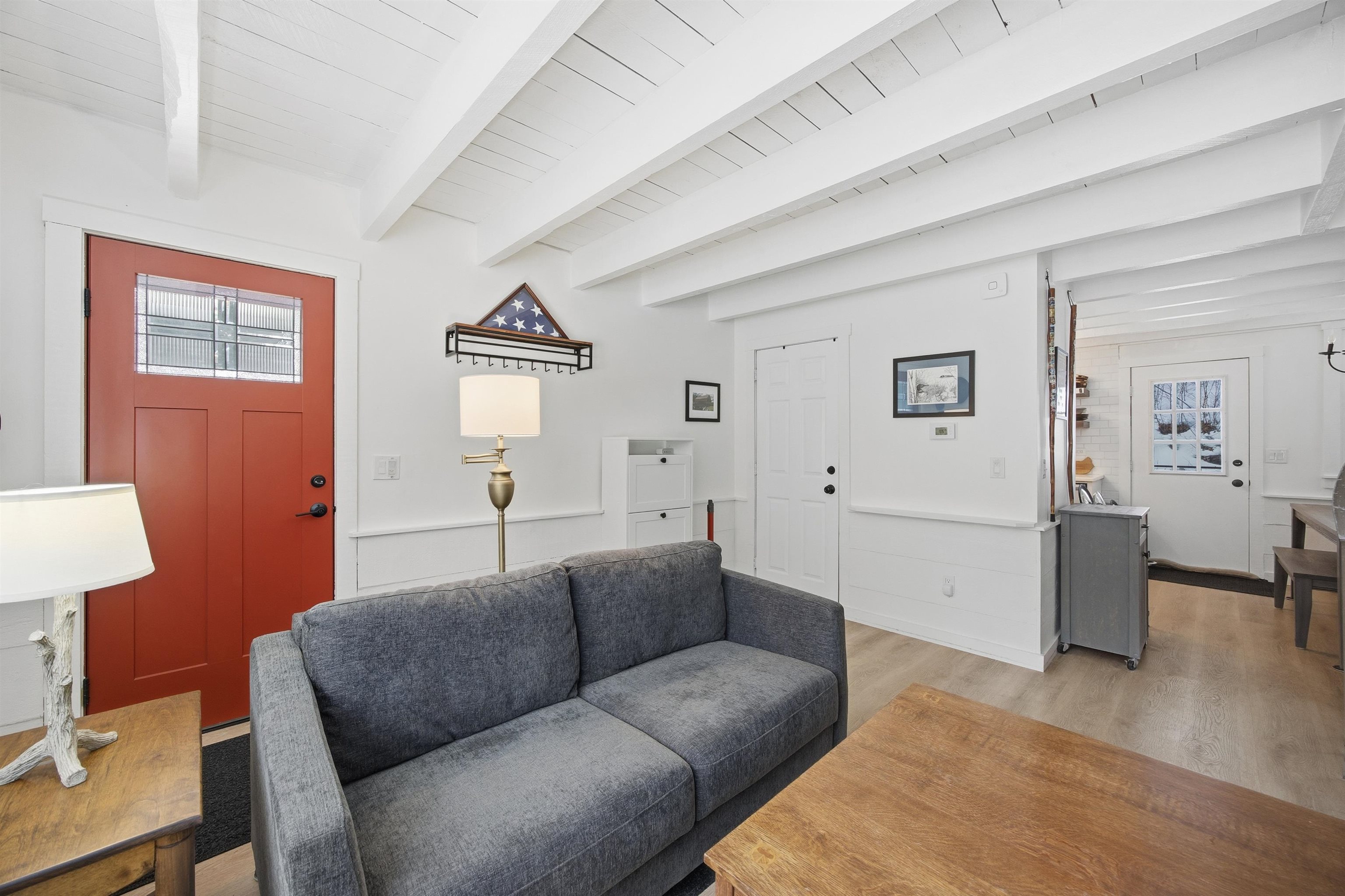 574 Willard Road Hartford, VT 05059 - Photo 6 of 32