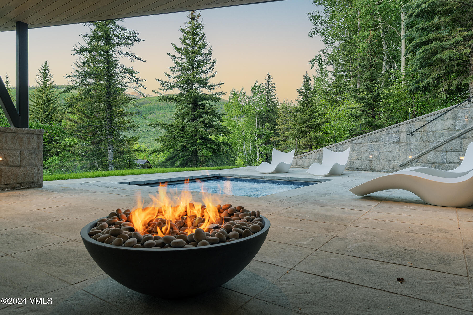 307 Rockledge Road Vail, CO 81657 - Photo 12 of 15 DSC_1484