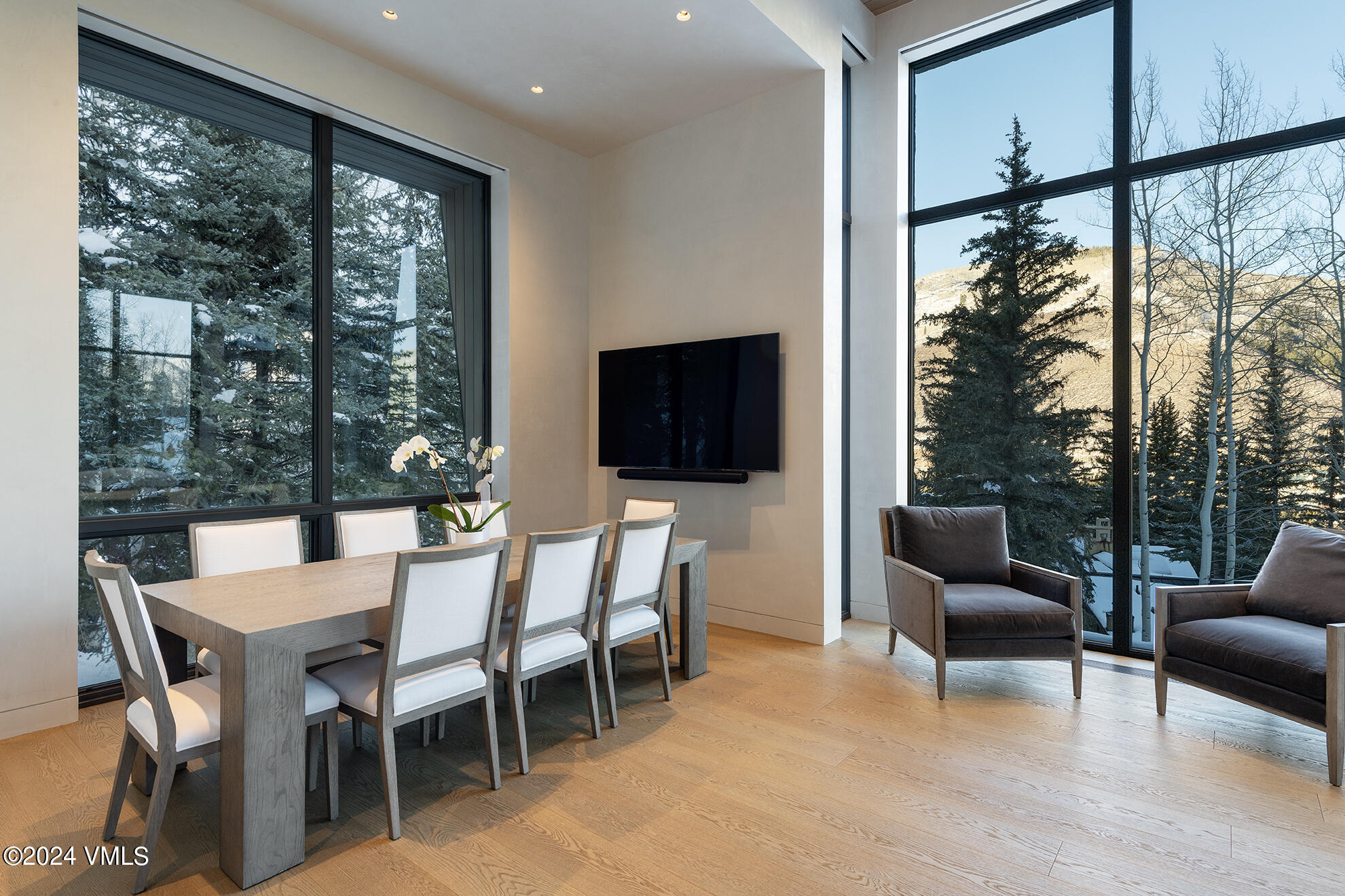 307 Rockledge Road Vail, CO 81657 - Photo 7 of 15 DSC_0832