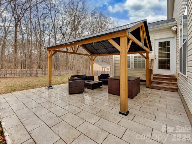 $505,000 | 3846 Cameron Creek Drive, Matthews, NC 28105