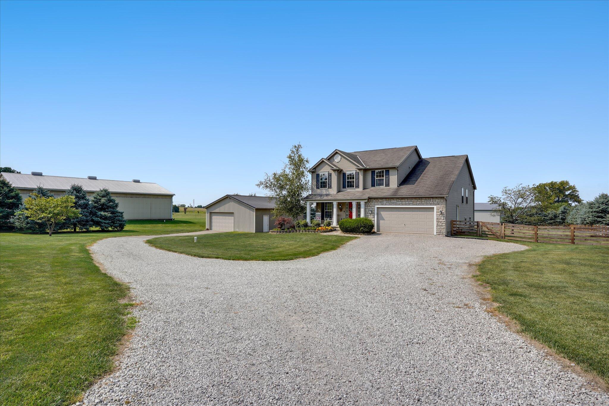 1127 Amanda Northern Road Northwest, Canal Winchester, OH 43110 Compass