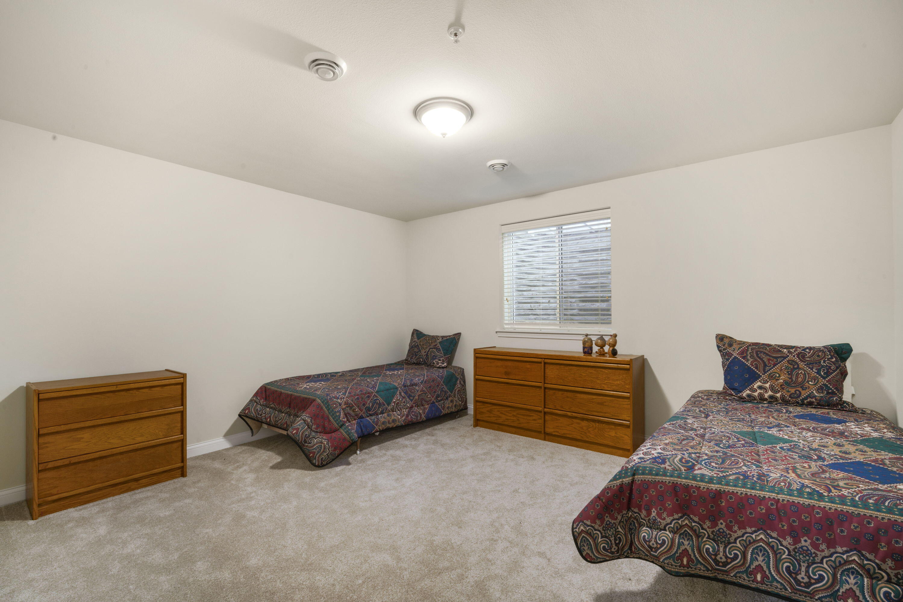 4417 Creekside Pass Brookfield, WI 53005 - Photo 17 of 21 Bedroom 3