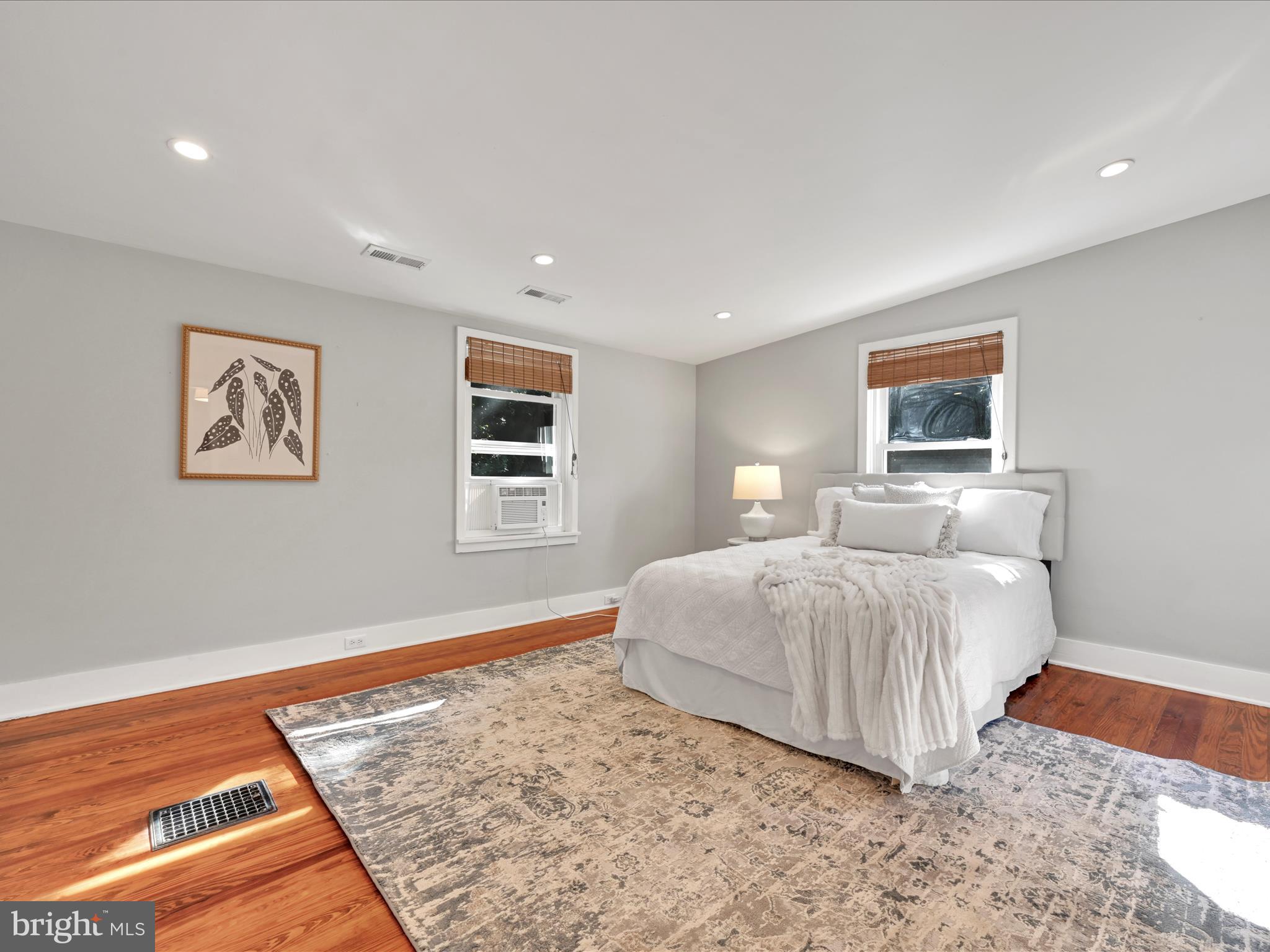 925 Old Road Strasburg, PA 17579 - Photo 21 of 37 Primary Bedroom