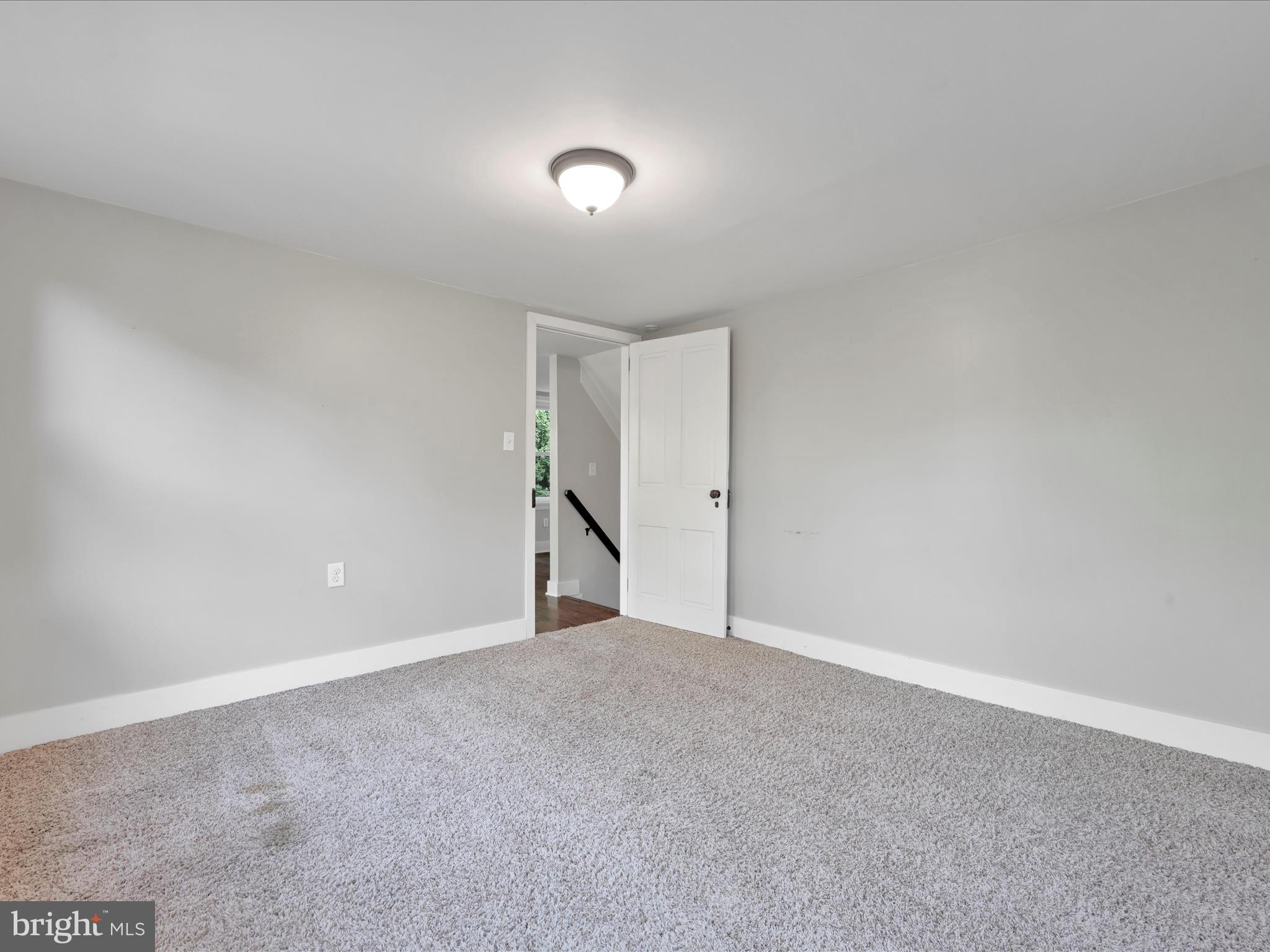 925 Old Road Strasburg, PA 17579 - Photo 25 of 37 Bedroom 2