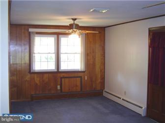 5759 Stoudts Ferry Bridge Road Reading, PA 19605 - Photo 6 of 12 Sun Room