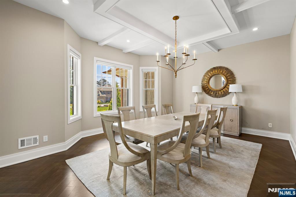 396 Knollwood Road Ridgewood, NJ 07450 - Photo 21 of 50