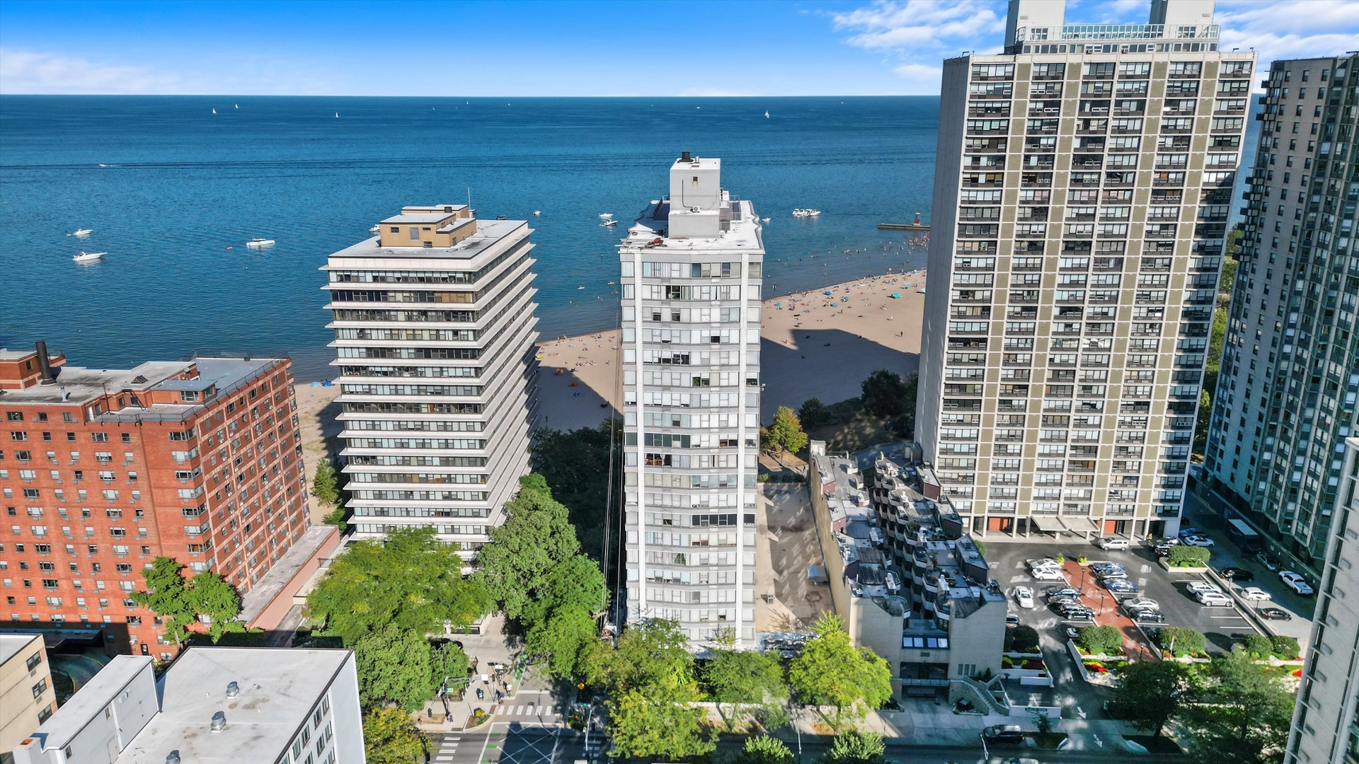 5757 North Sheridan Road, Unit 5J Chicago, IL 60660 - Photo 38 of 44